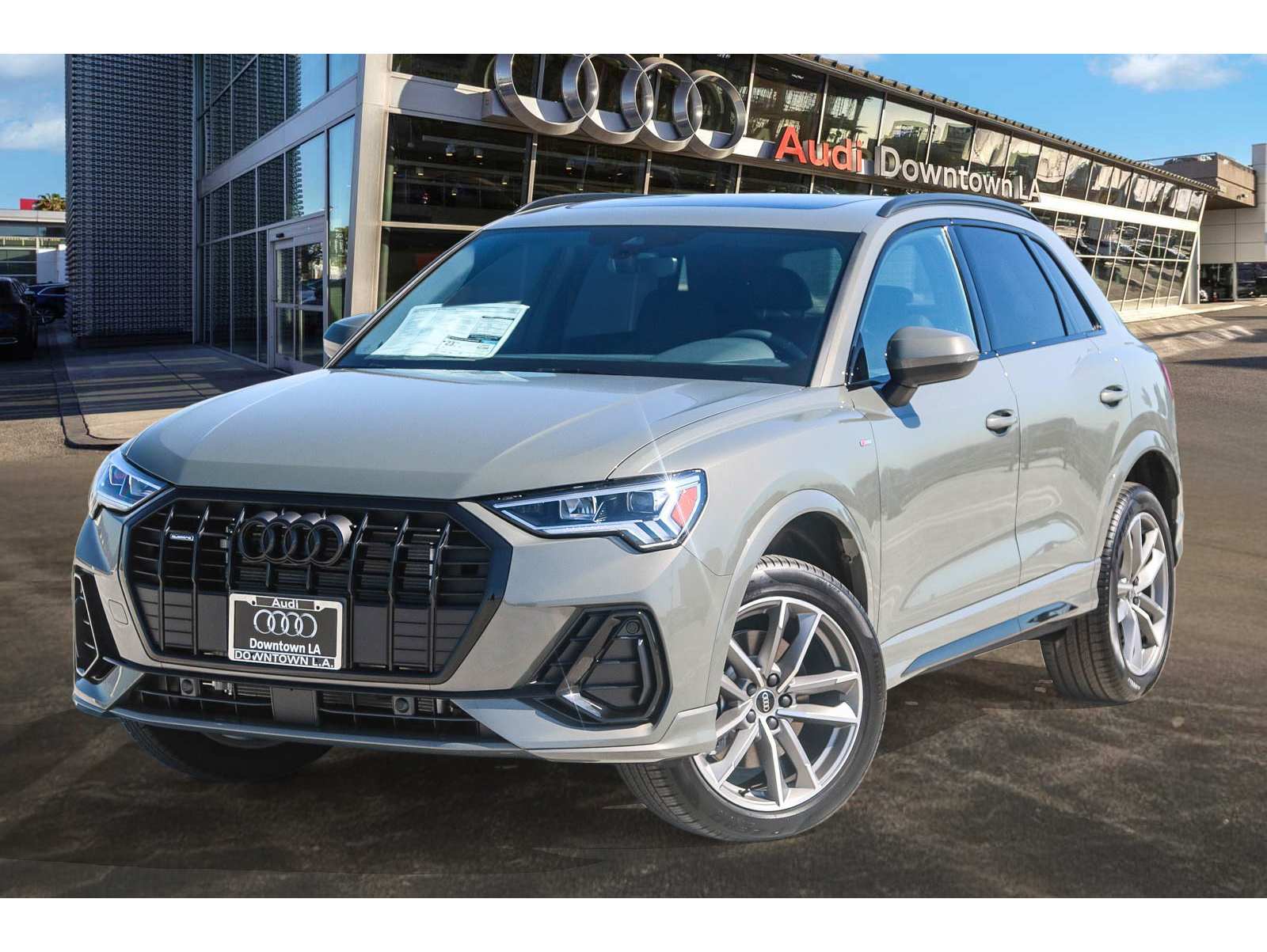 2025 Audi Q3 S Line Premium's photo