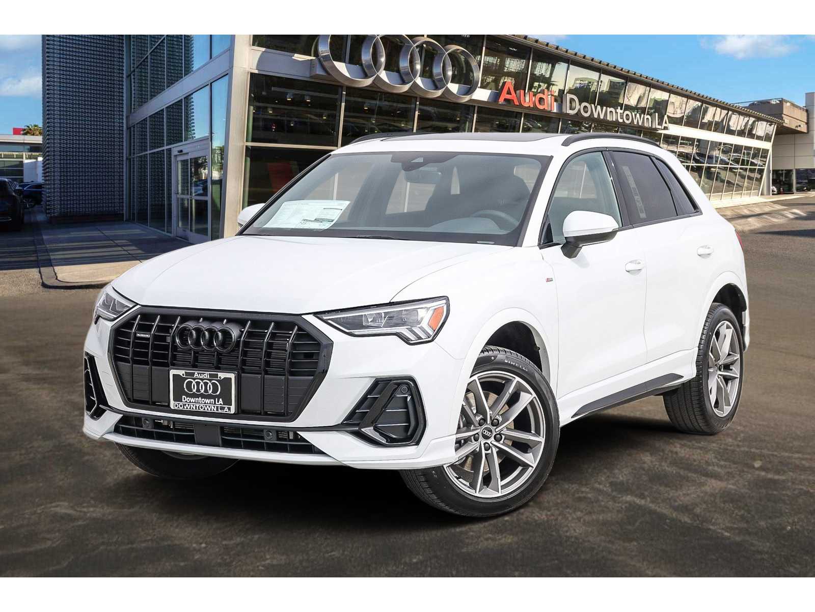 2025 Audi Q3 S Line Premium's photo