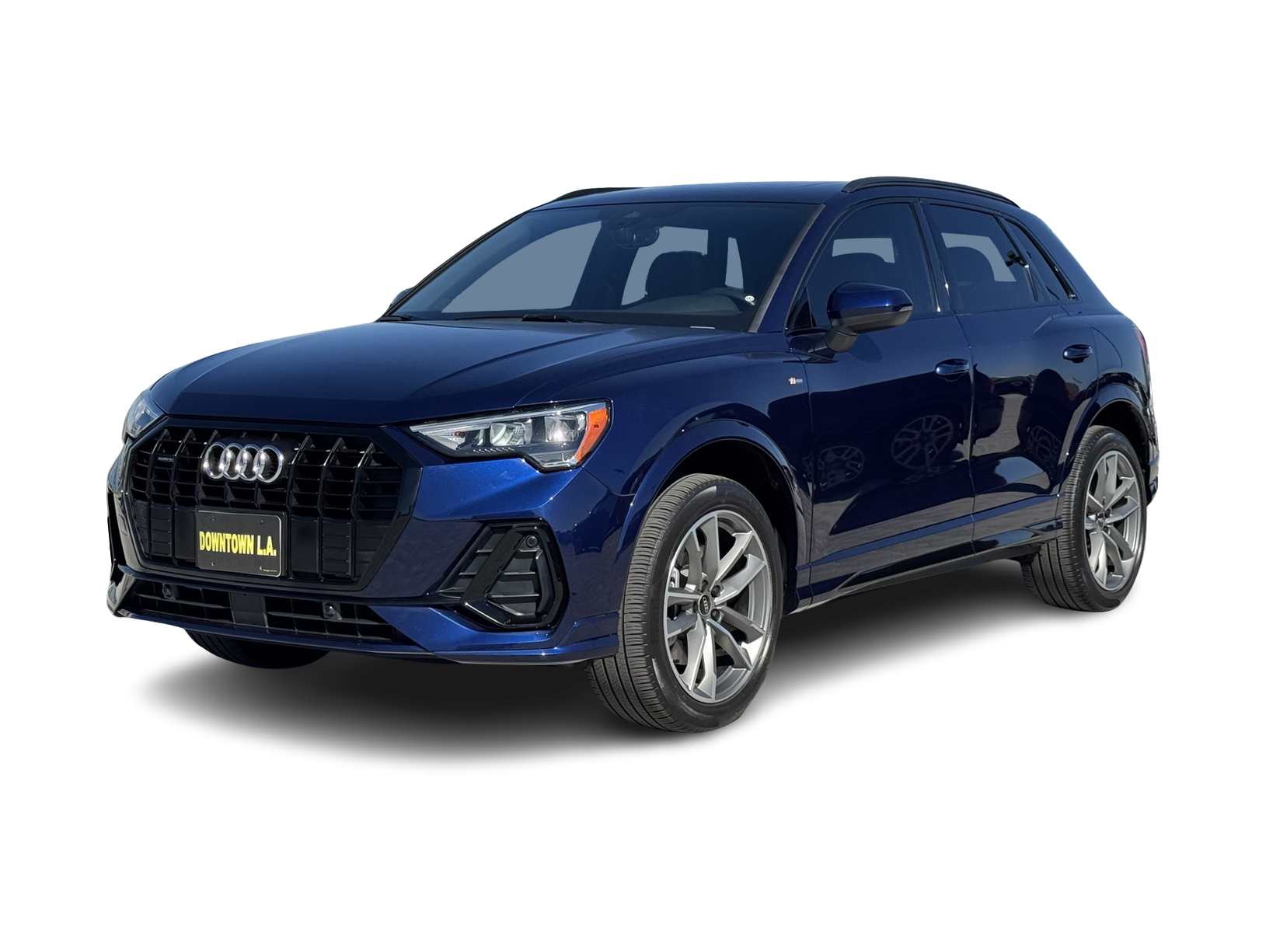 2022 Audi Q3 Premium -
                Los Angeles, CA