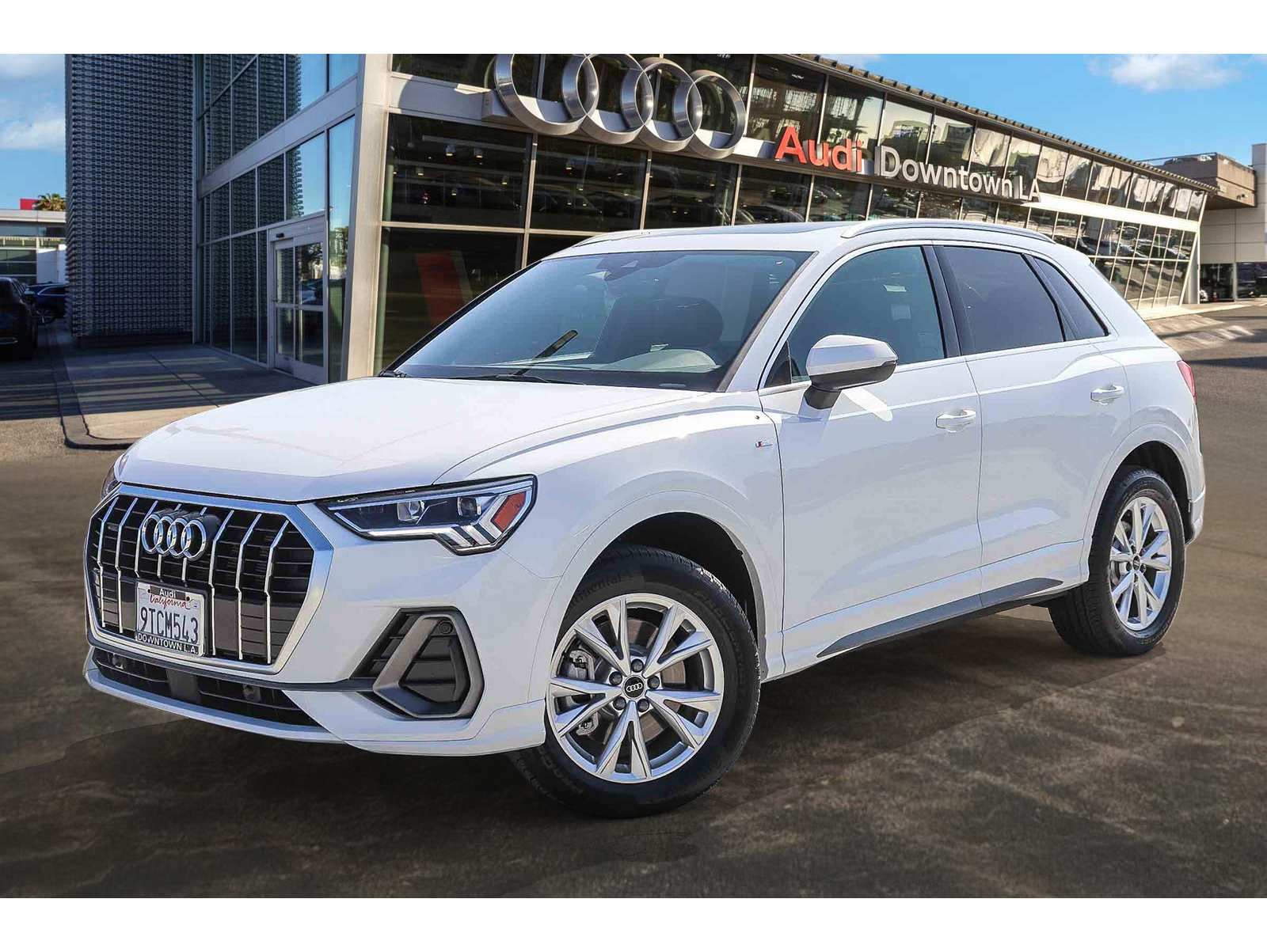 2025 Audi Q3 S Line Premium's photo