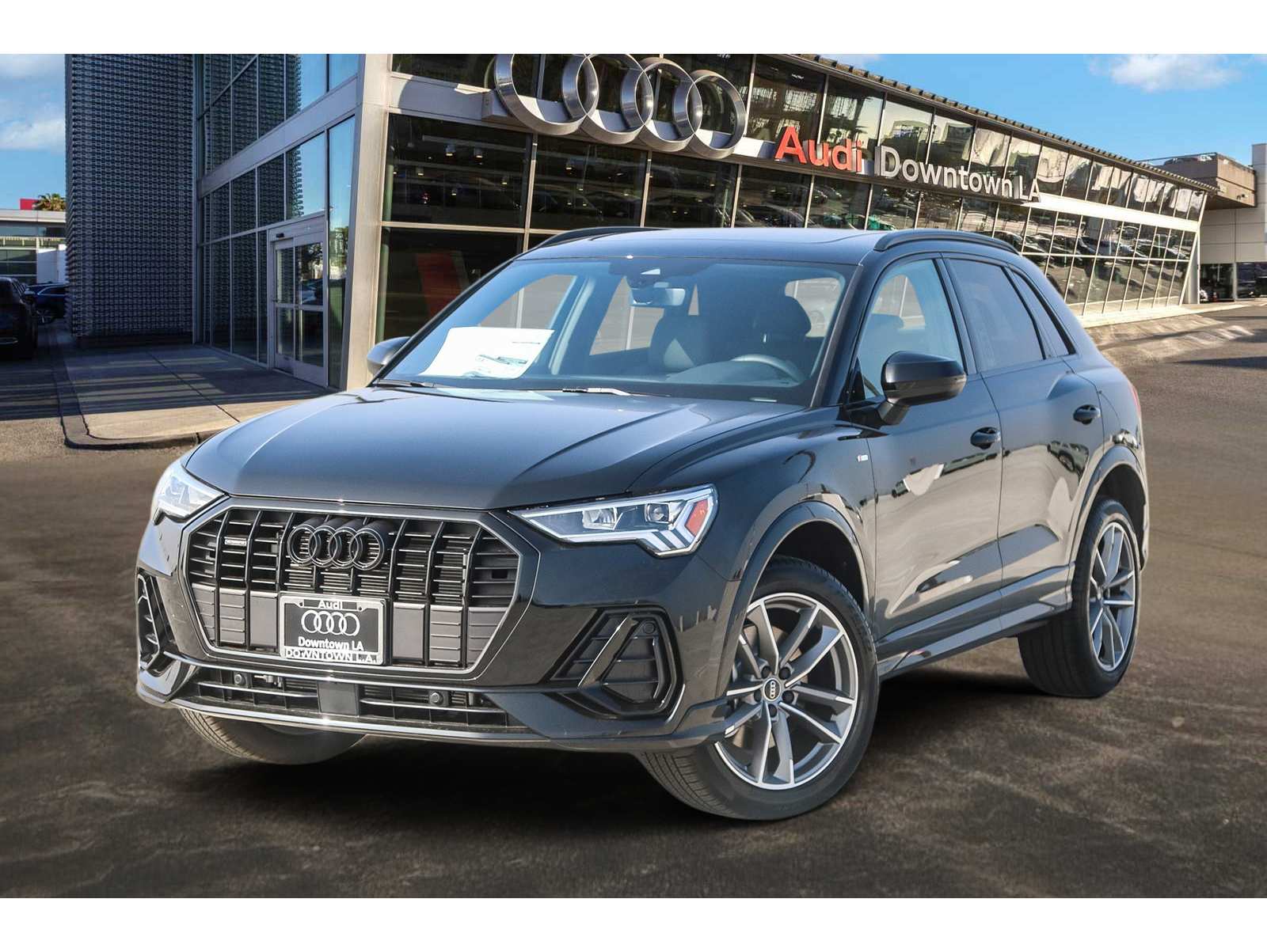 2025 Audi Q3 S Line Premium's photo