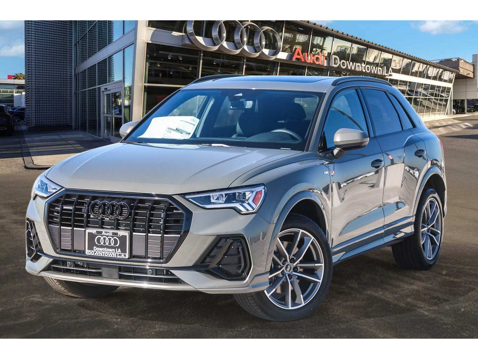 2025 Audi Q3 S Line Premium's photo
