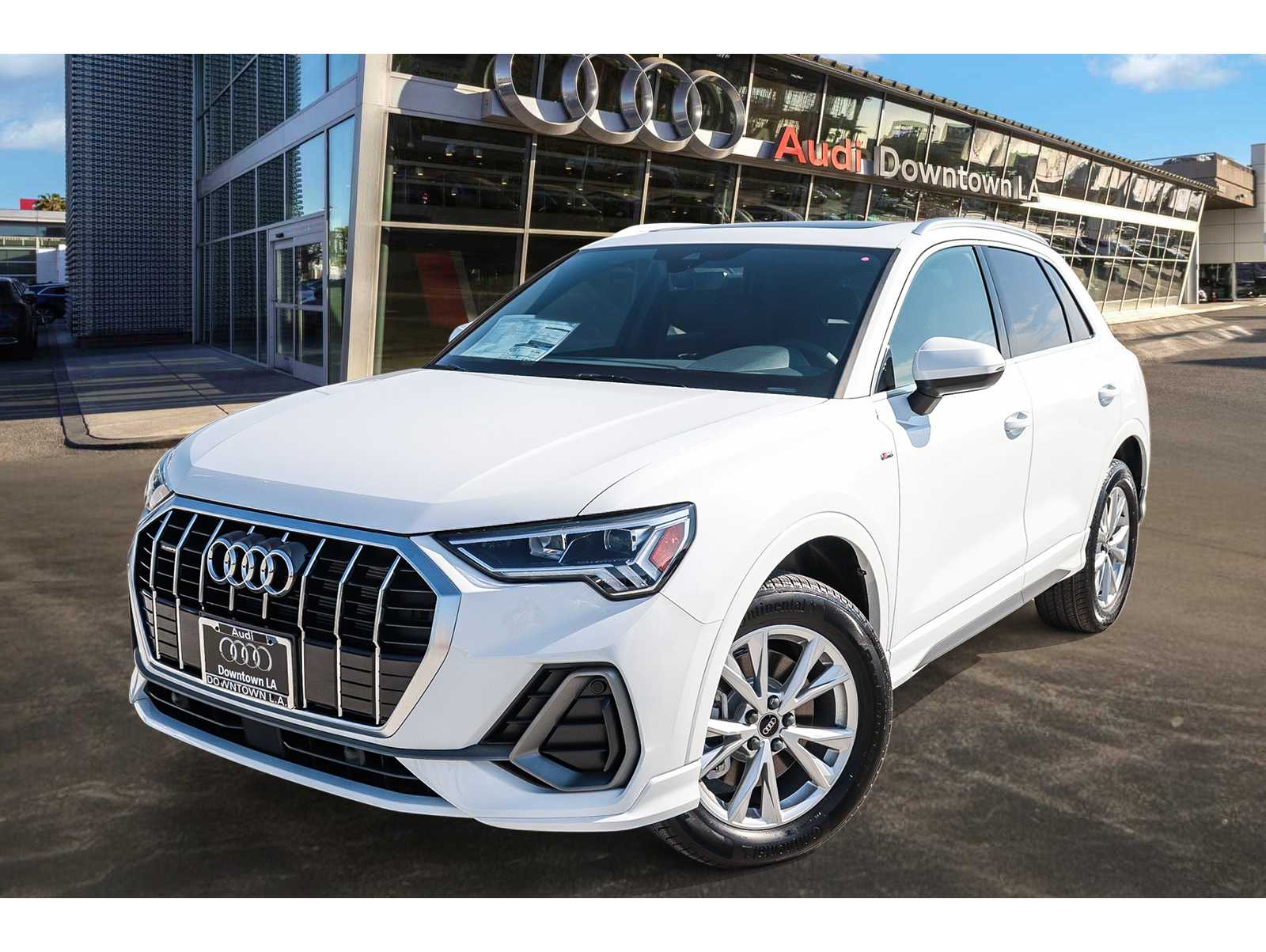 2025 Audi Q3 S Line Premium's photo