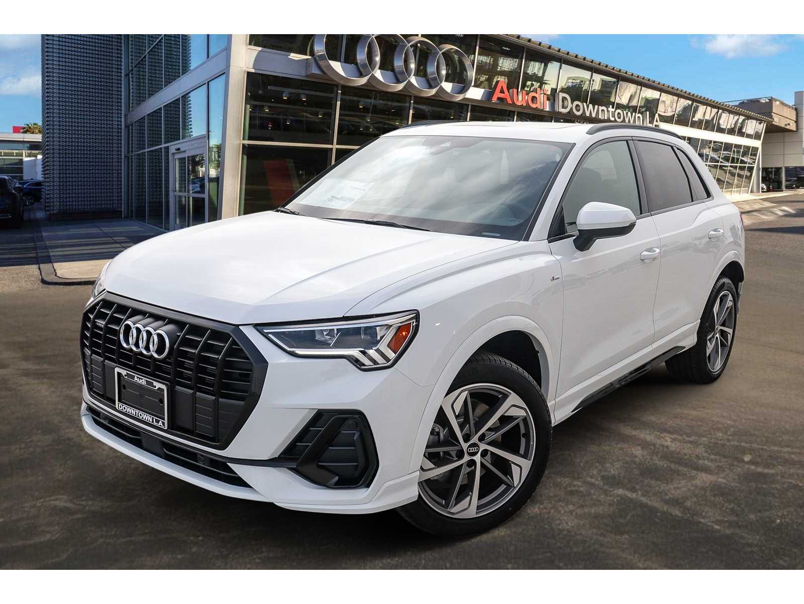 2025 Audi Q3 S Line Premium's photo