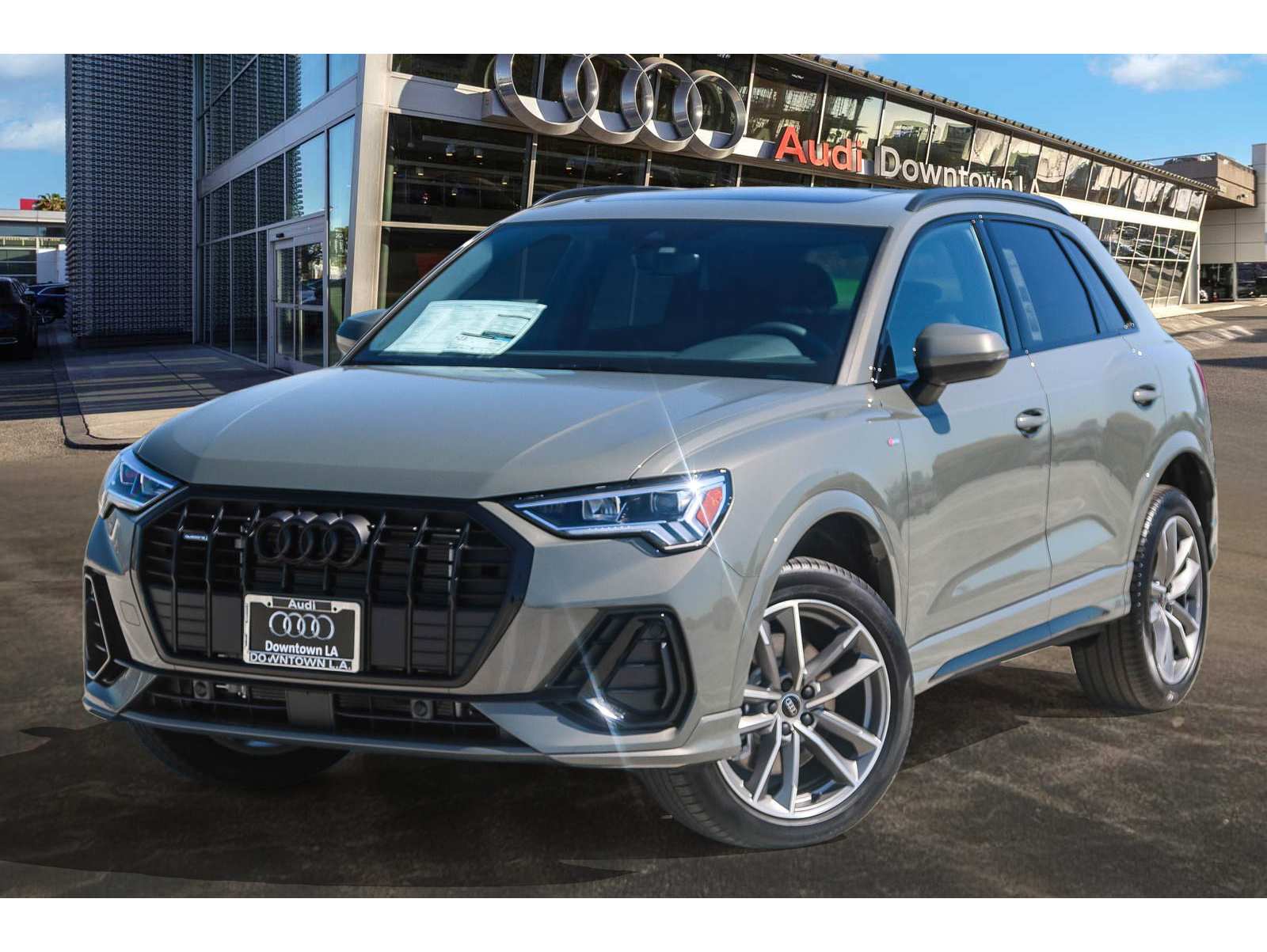 2025 Audi Q3 S Line Premium's photo