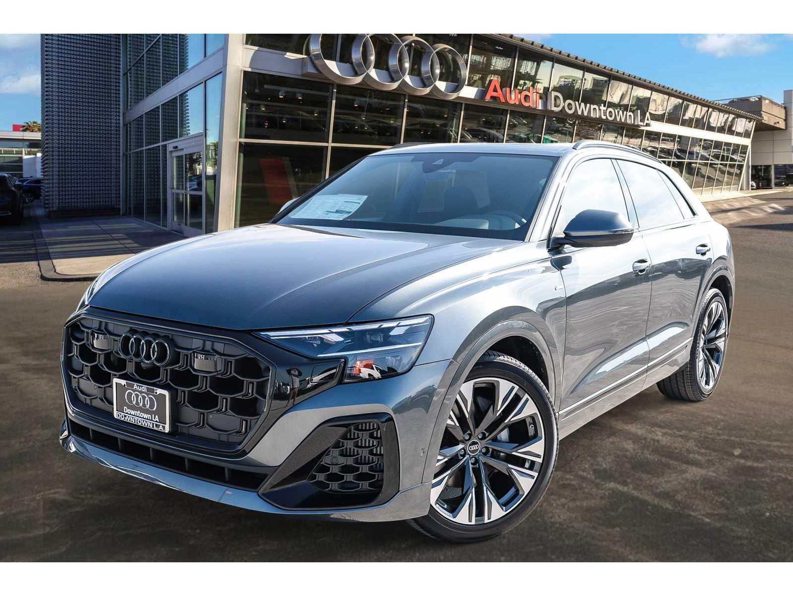 2026 Audi Q8 Premium Plus's photo