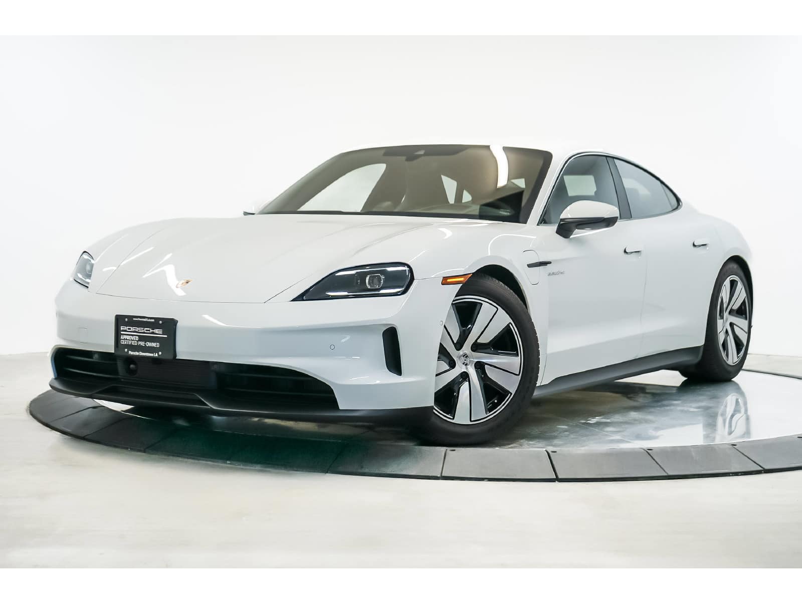 2026 Porsche Taycan
