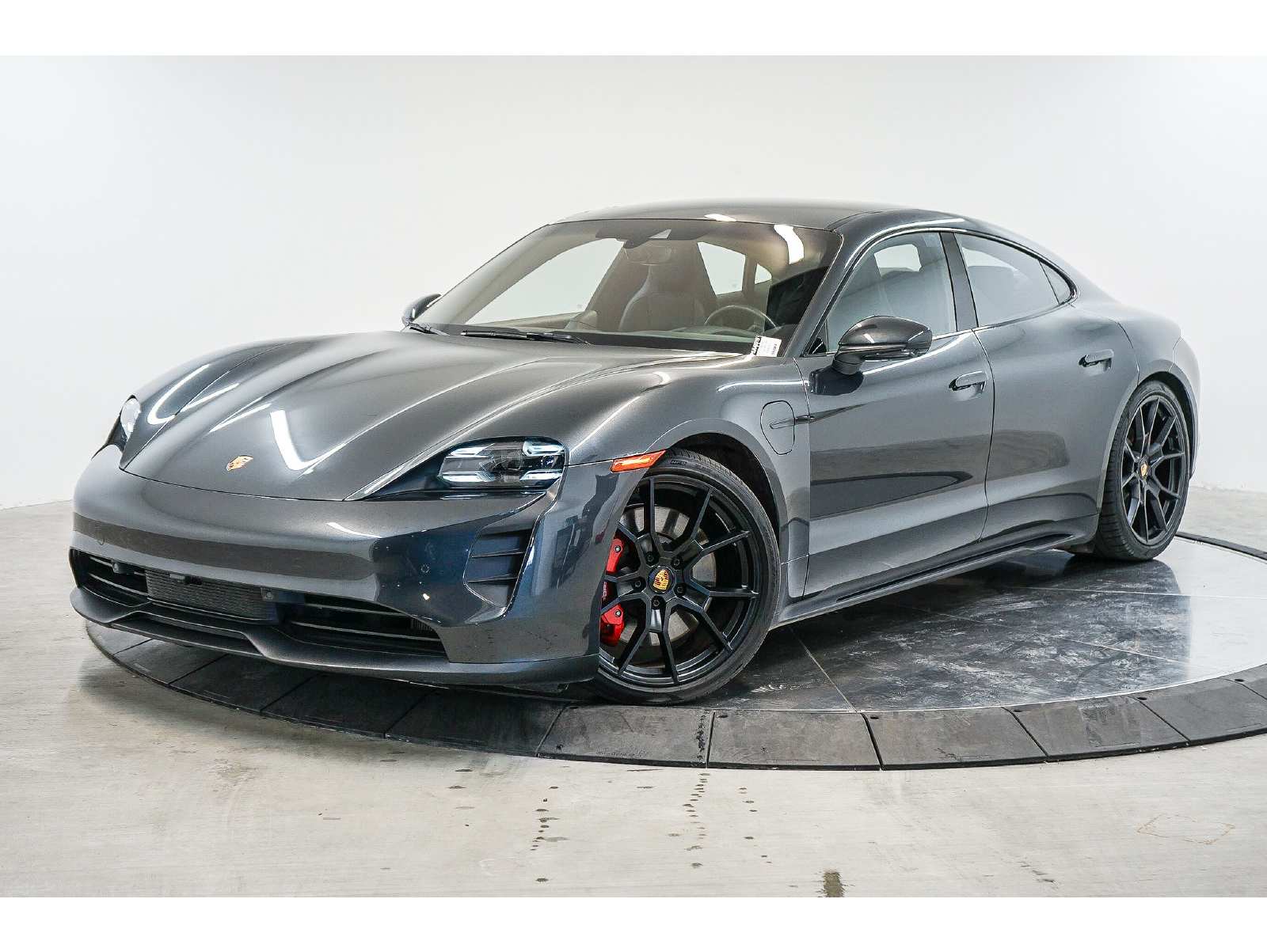 2023 Porsche Taycan