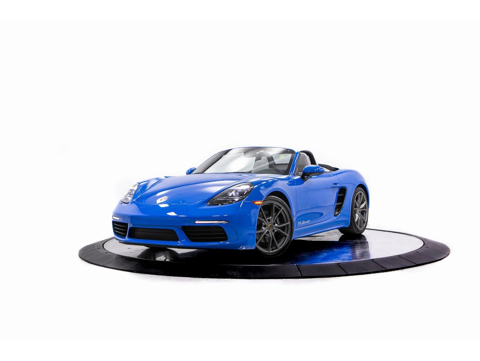 2025 Porsche 718 Style Edition