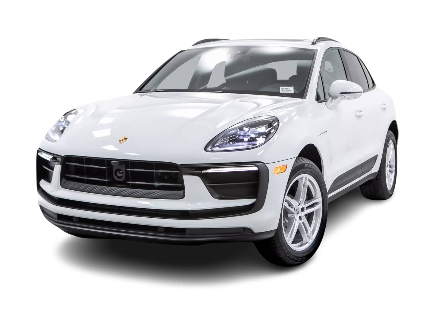 Thumbnail: 2025 Porsche Macan - 1