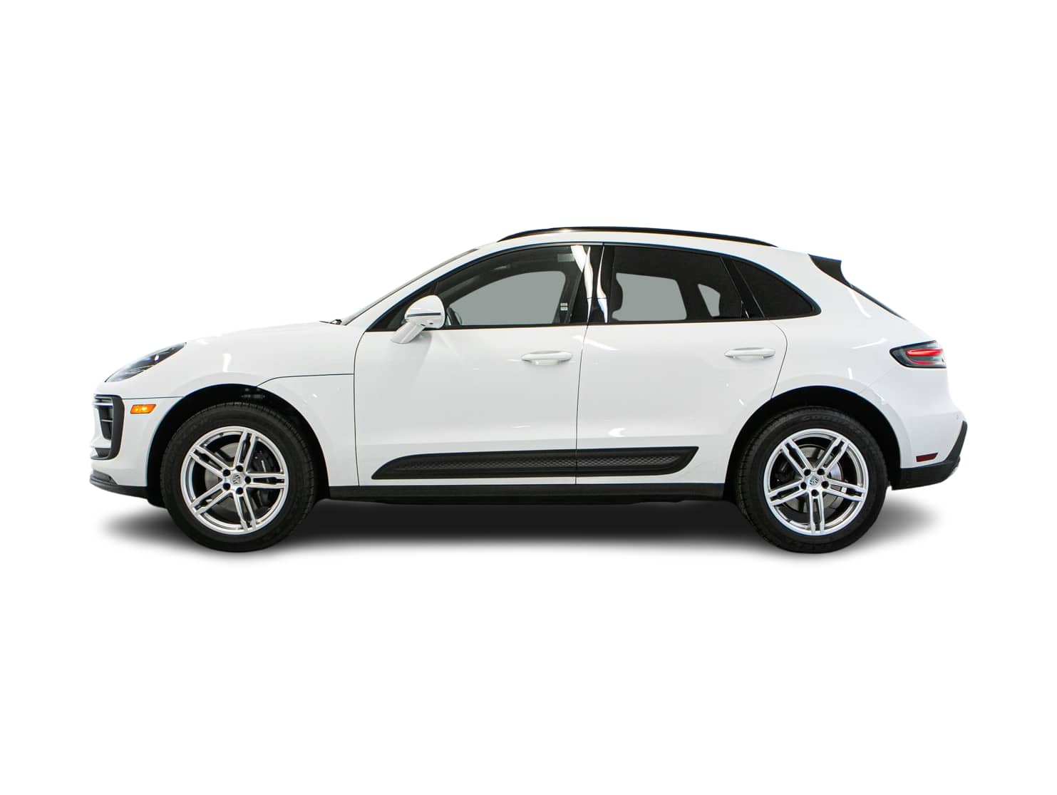 Thumbnail: 2025 Porsche Macan - 1