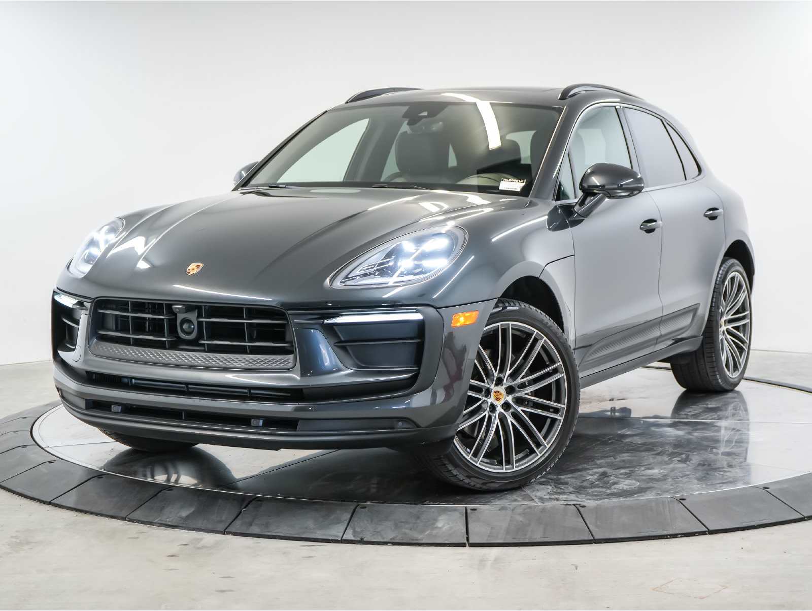 2024 Porsche Macan