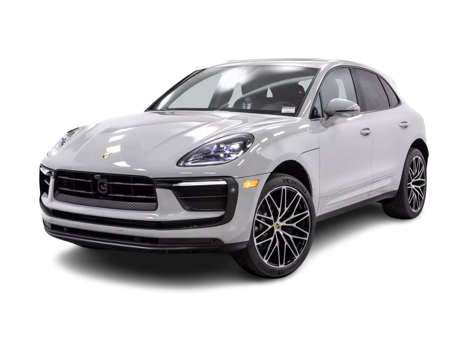 Thumbnail: 2025 Porsche Macan - 1