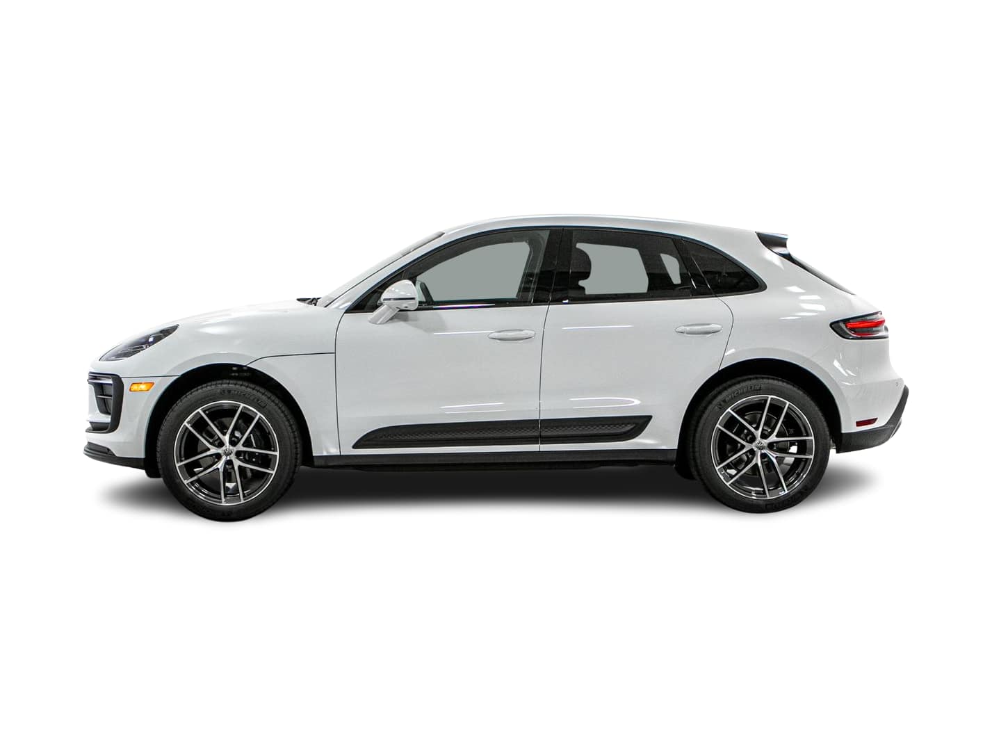 Thumbnail: 2026 Porsche Macan - 1