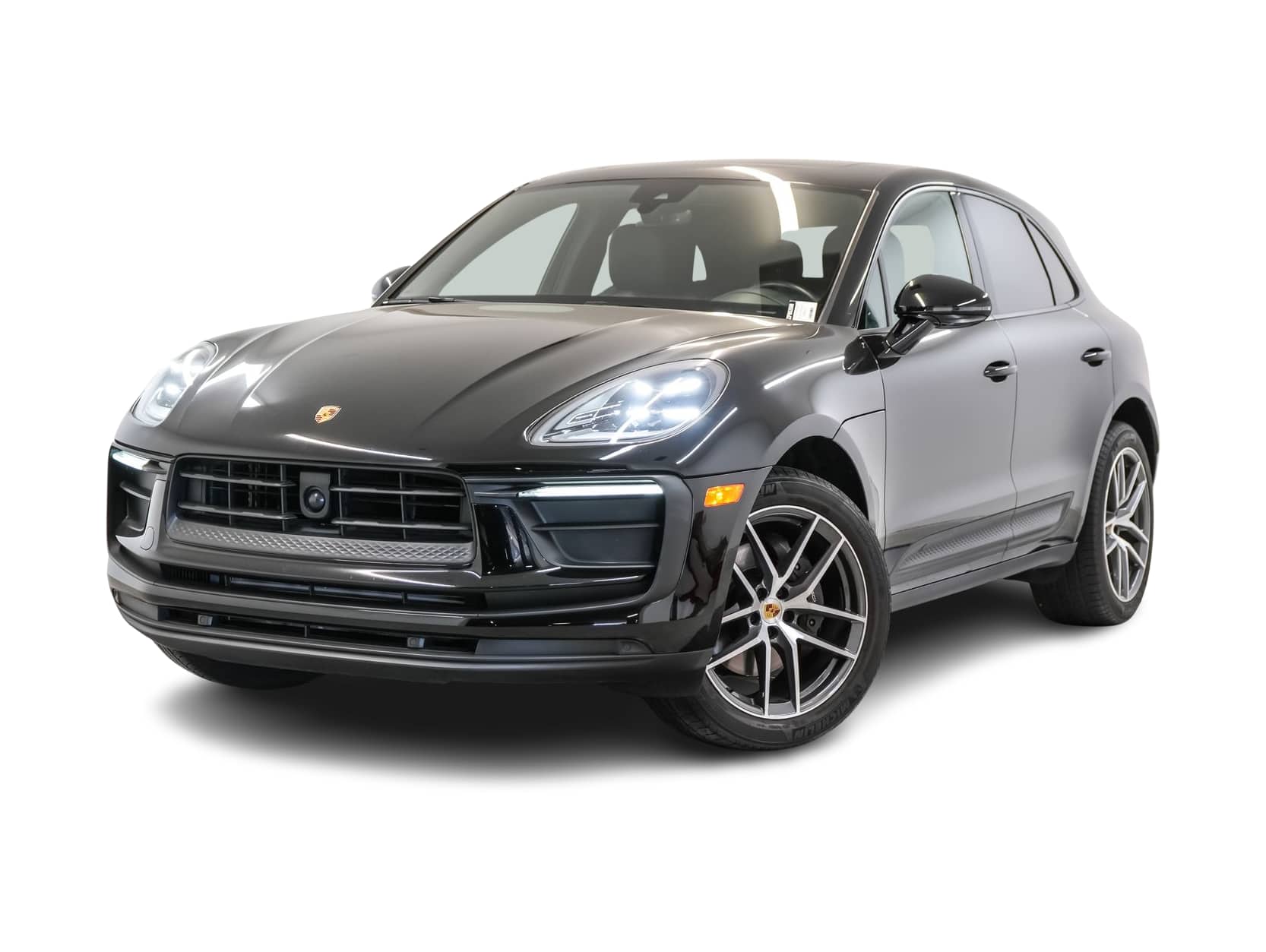 Thumbnail: 2023 Porsche Macan - 1