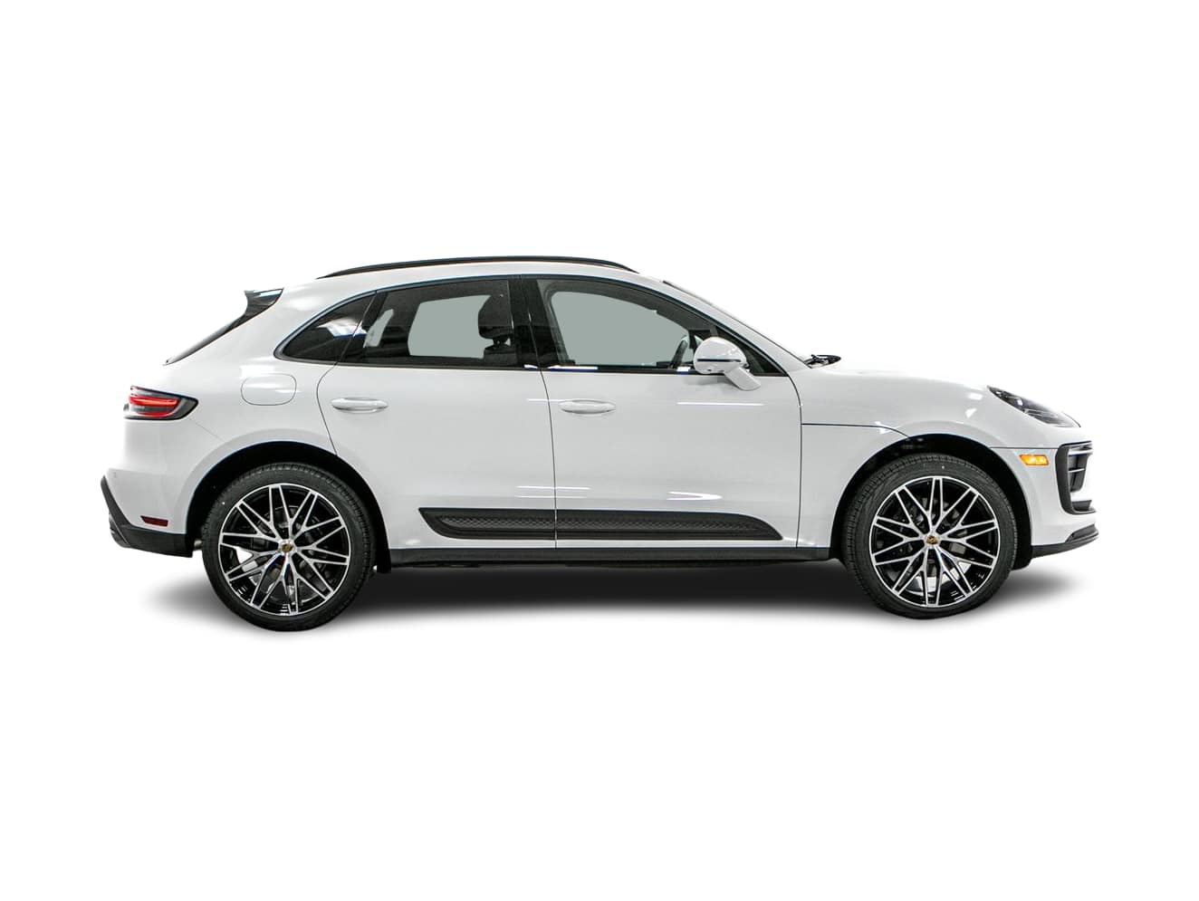 Thumbnail: 2026 Porsche Macan - 1