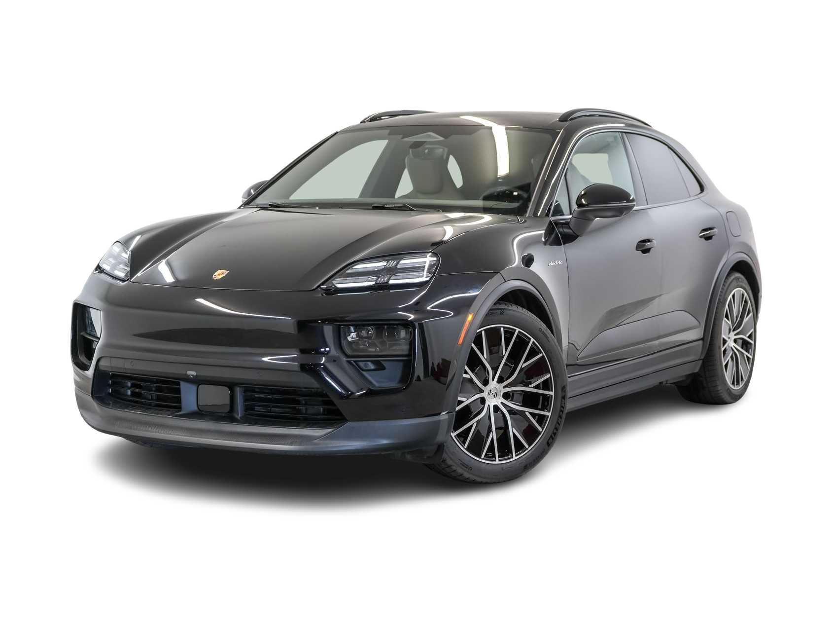 Thumbnail: 2026 Porsche Macan - 1