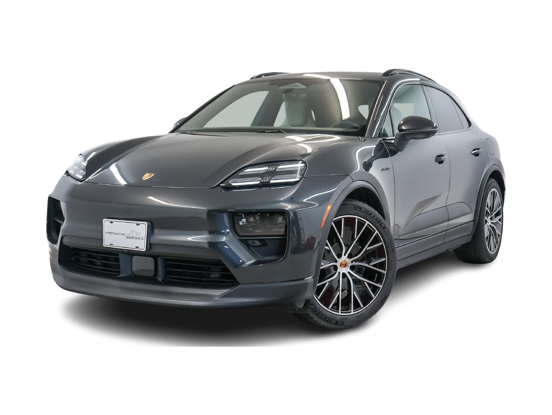 2026 Porsche Macan Base -
                  Los Angeles, CA