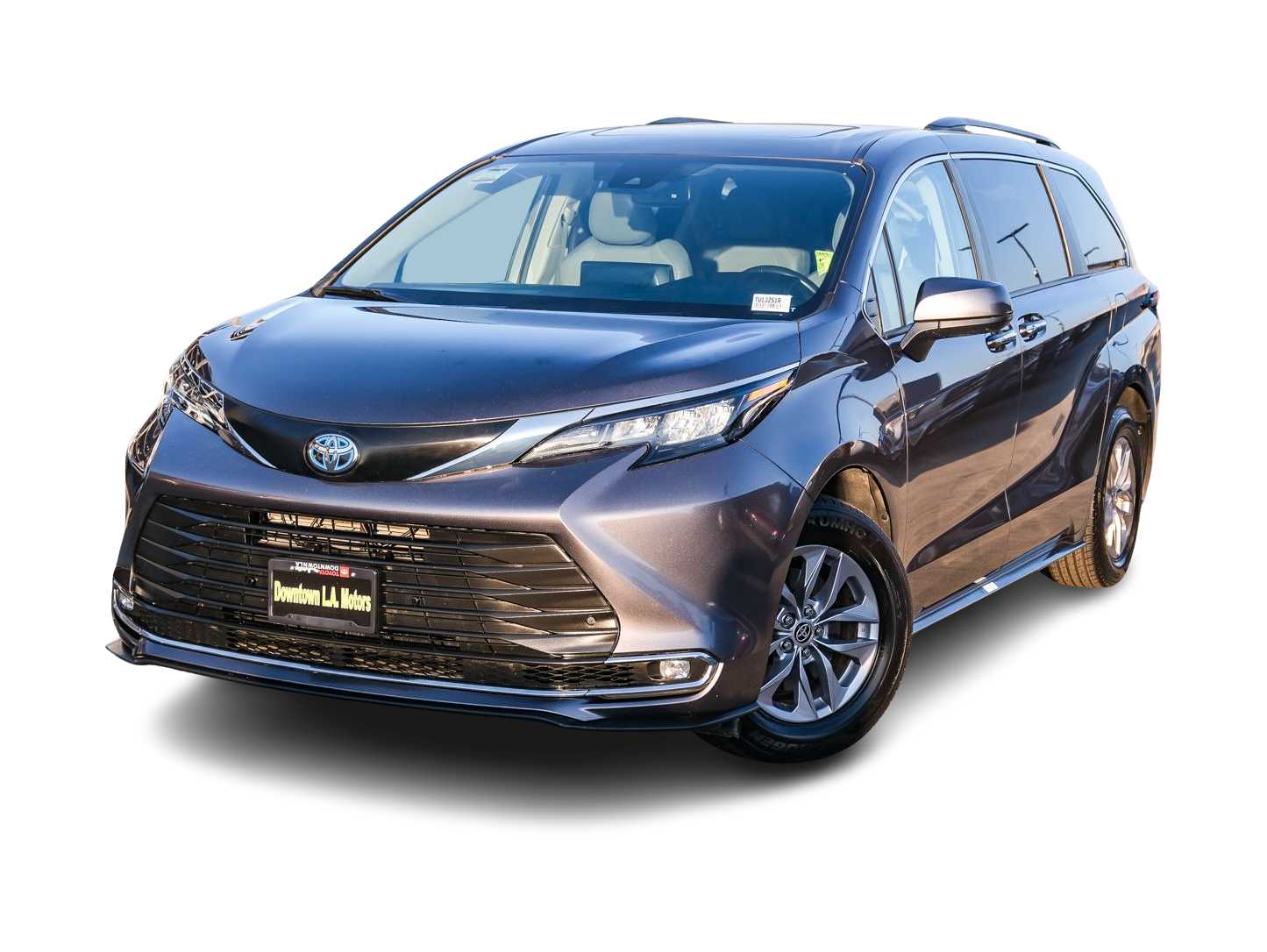 Thumbnail: 2024 Toyota Sienna - 1