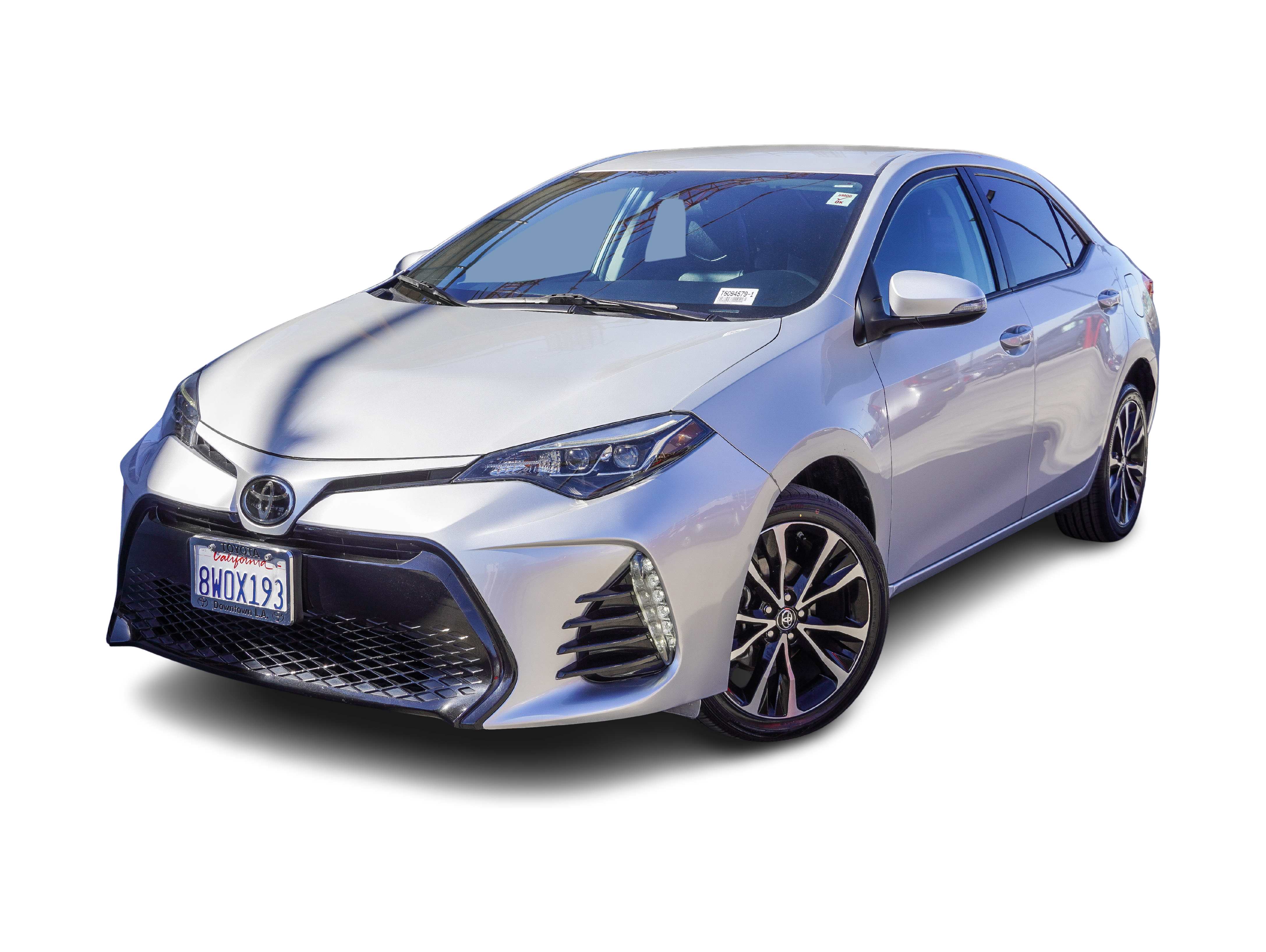 2018 Toyota Corolla SE Hero Image