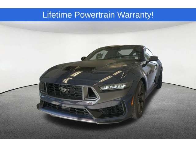 2025 Ford Mustang Dark Horse's photo