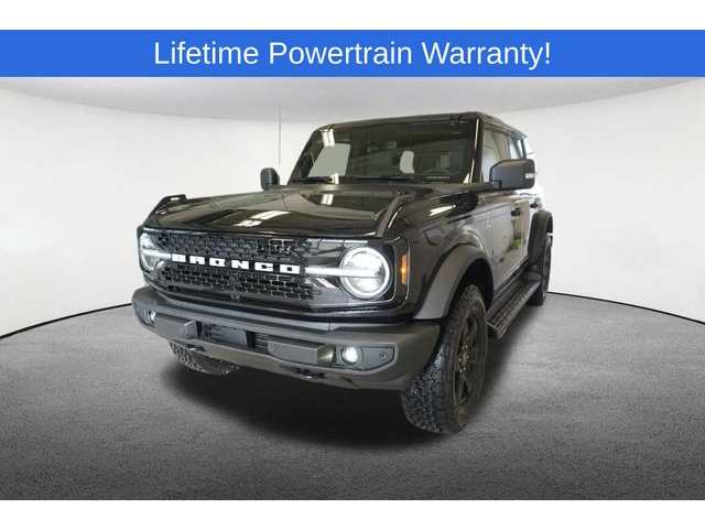 2025 Ford Bronco 4-Door Outer Banks's photo