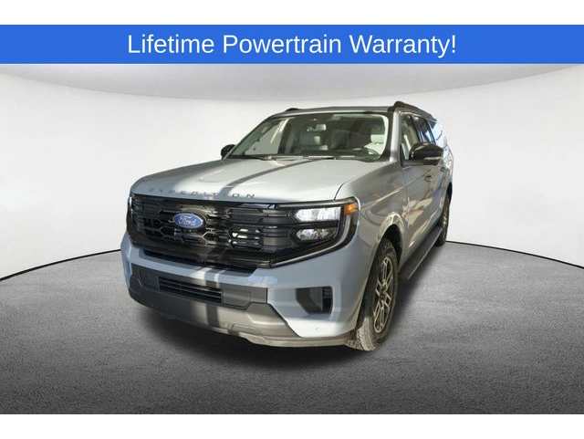 2026 Ford Expedition Active's photo