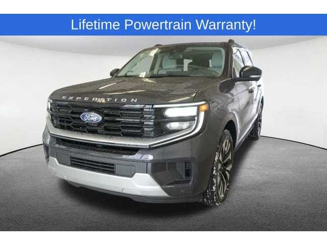 2026 Ford Expedition Platinum's photo