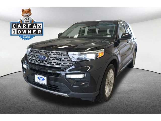 2023 Ford Explorer Limited's photo