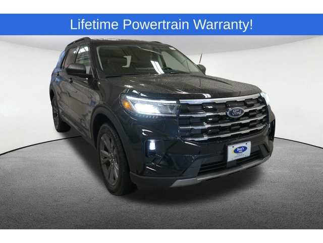2025 Ford Explorer Active's photo