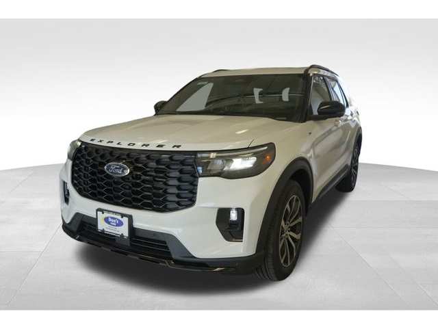 2025 Ford Explorer ST-LINE's photo