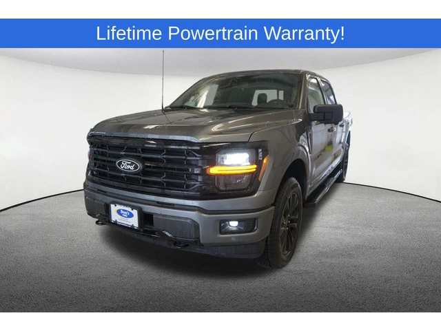 2025 Ford F-150 XLT's photo