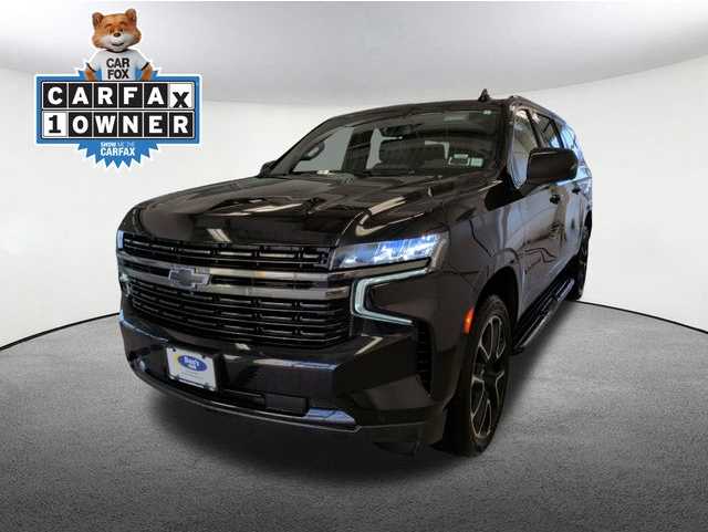2022 Chevrolet Suburban RST's photo
