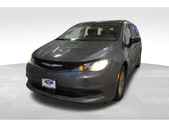 2022 Chrysler Voyager
