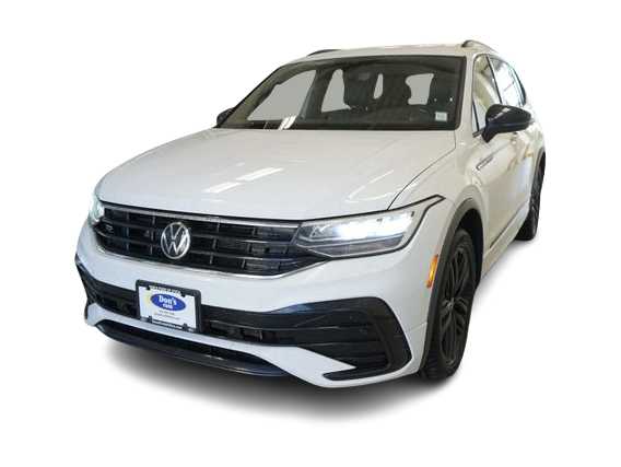 Thumbnail: 2022 Volkswagen Tiguan - 1