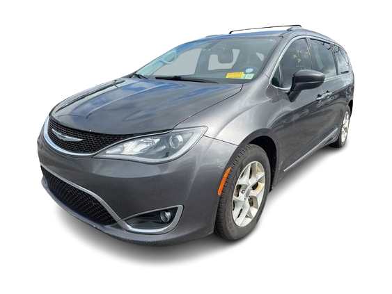 2018 Chrysler Pacifica  -
                  Yorkville, NY