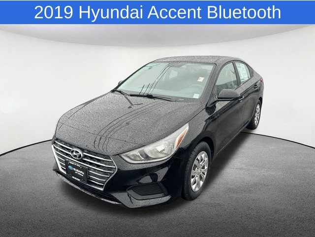 2019 Hyundai Accent SE's photo