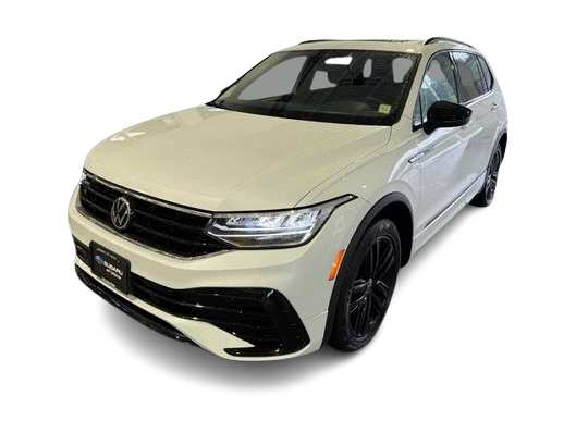 Thumbnail: 2022 Volkswagen Tiguan - 1