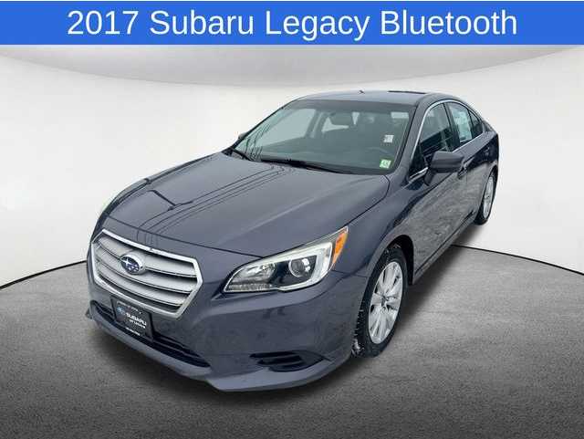 2017 Subaru Legacy Premium's photo