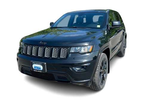 Thumbnail: 2017 Jeep Grand Cherokee - 1