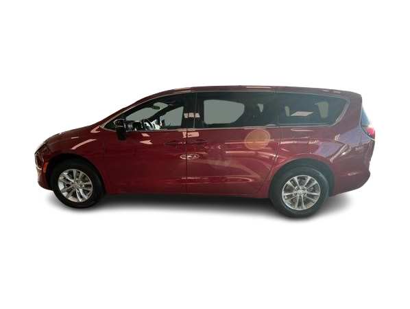 Thumbnail: 2027 Chrysler Pacifica - 1