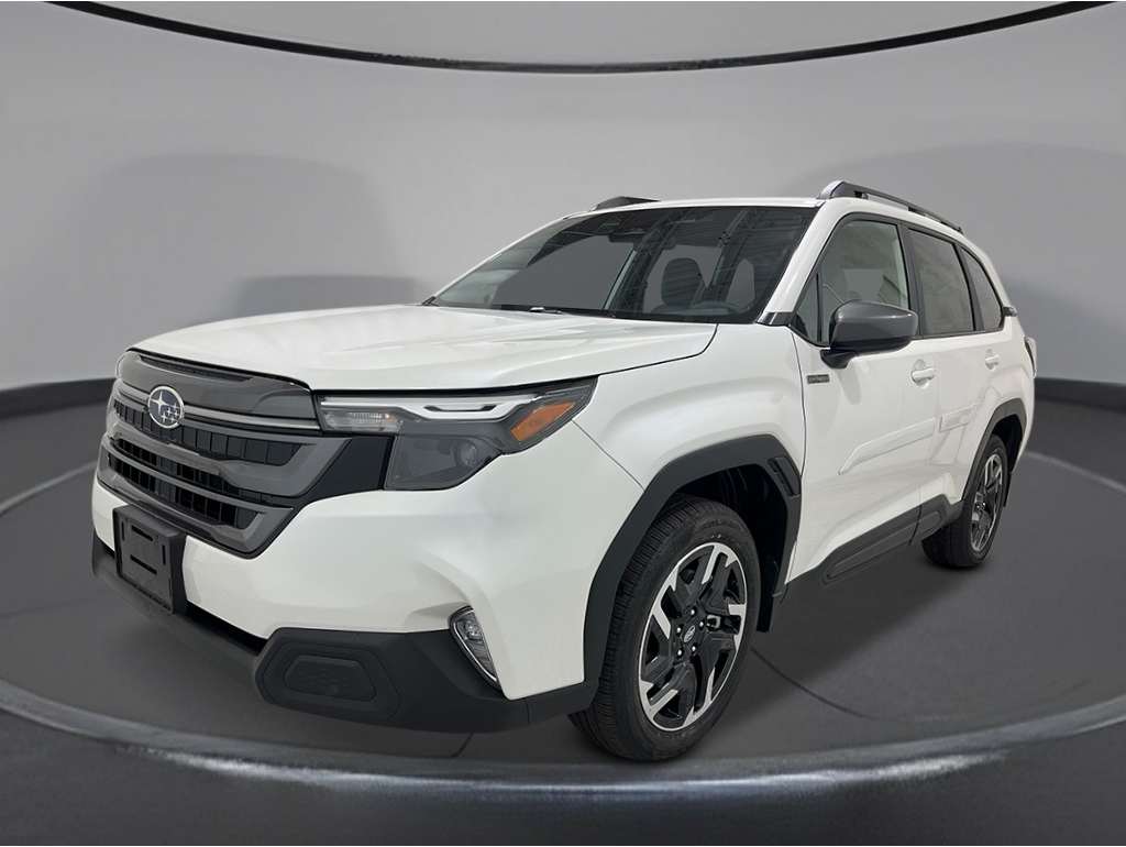 2025 Subaru Forester Premium's photo