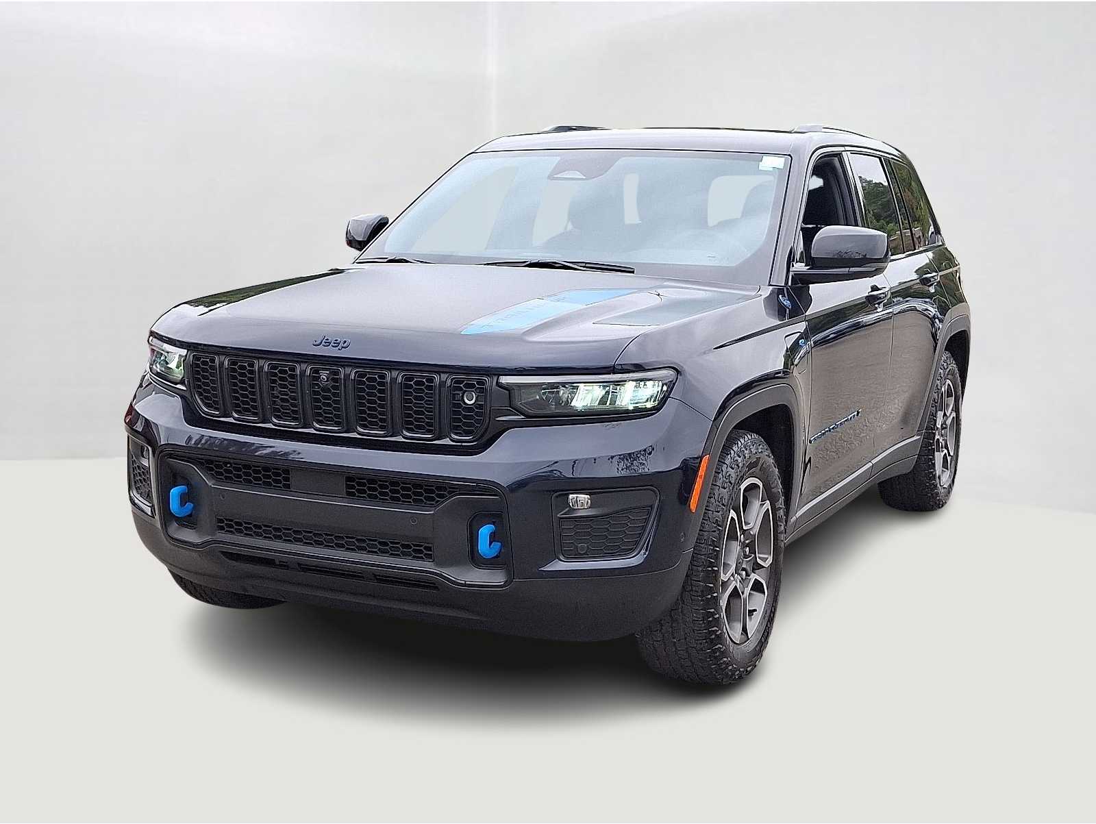 2023 Jeep Grand Cherokee Trailhawk 4xe's photo