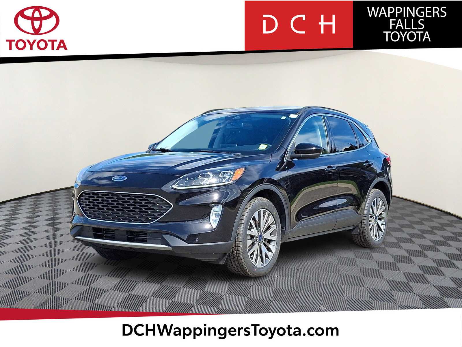 2022 Ford Escape Titanium