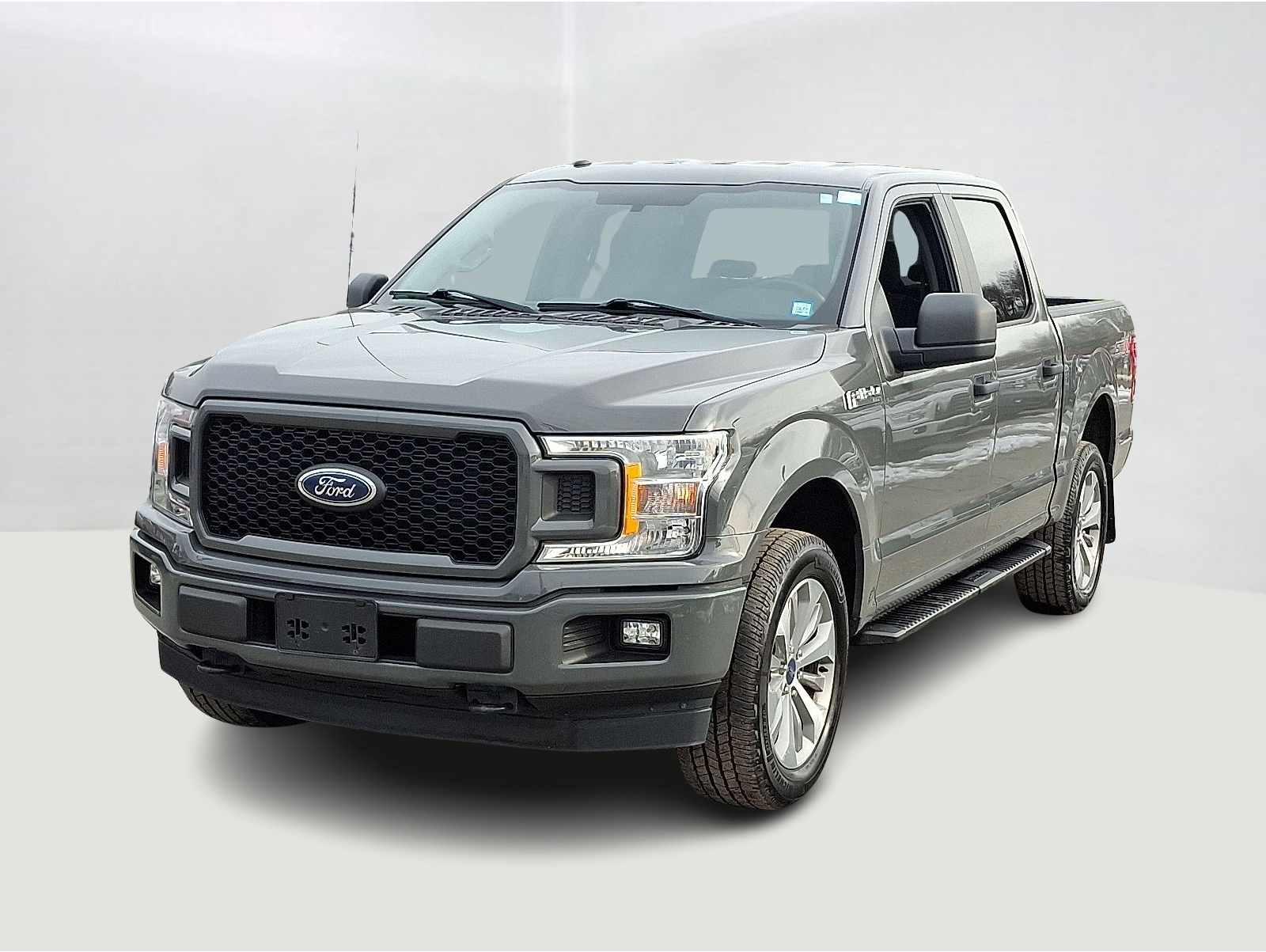 2018 Ford F-150 XL's photo
