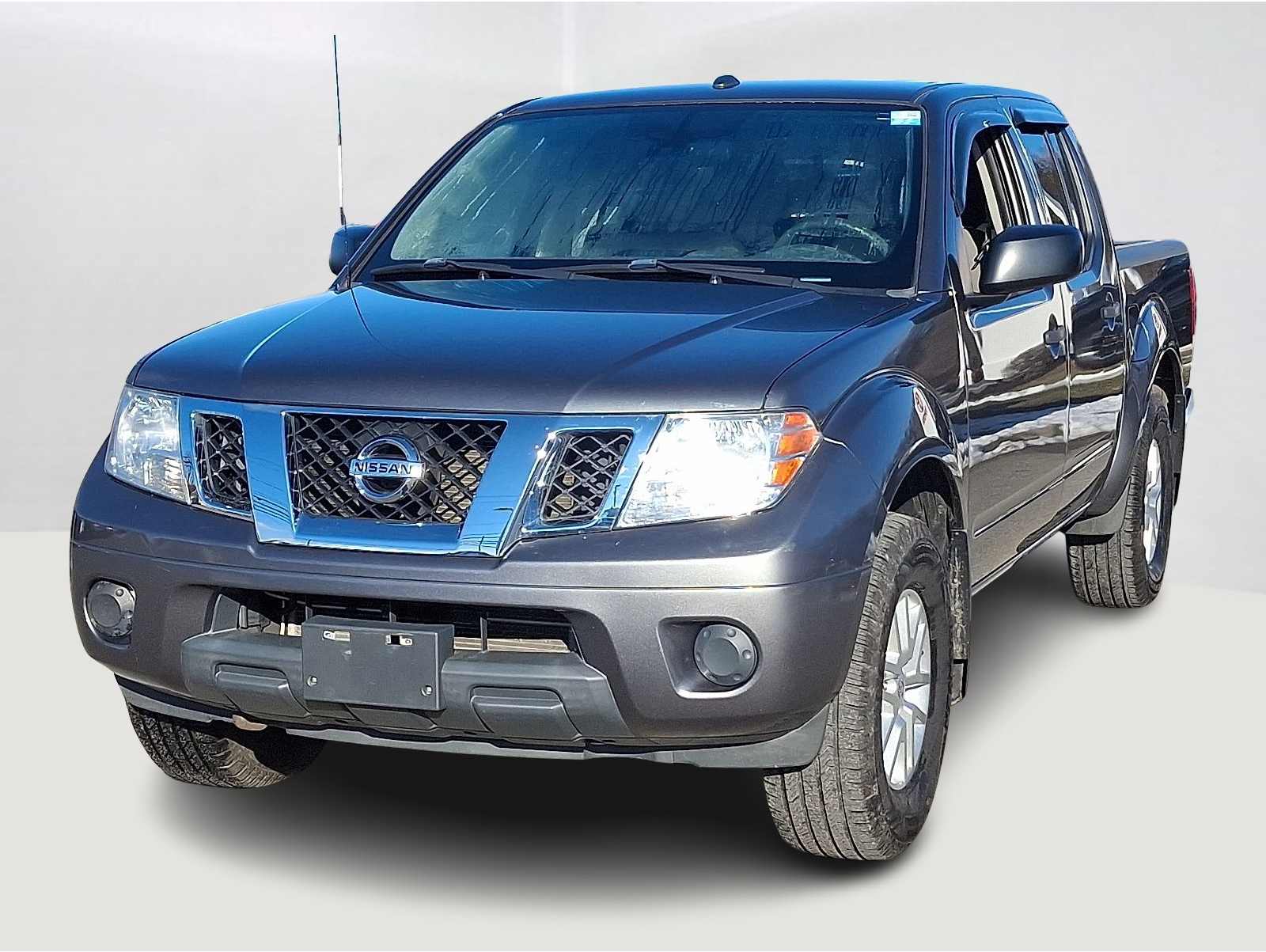 2016 Nissan Frontier SV's photo