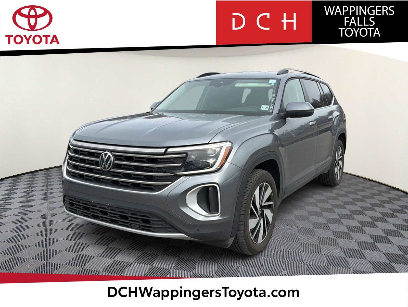 2025 Volkswagen Atlas SE w/Tech