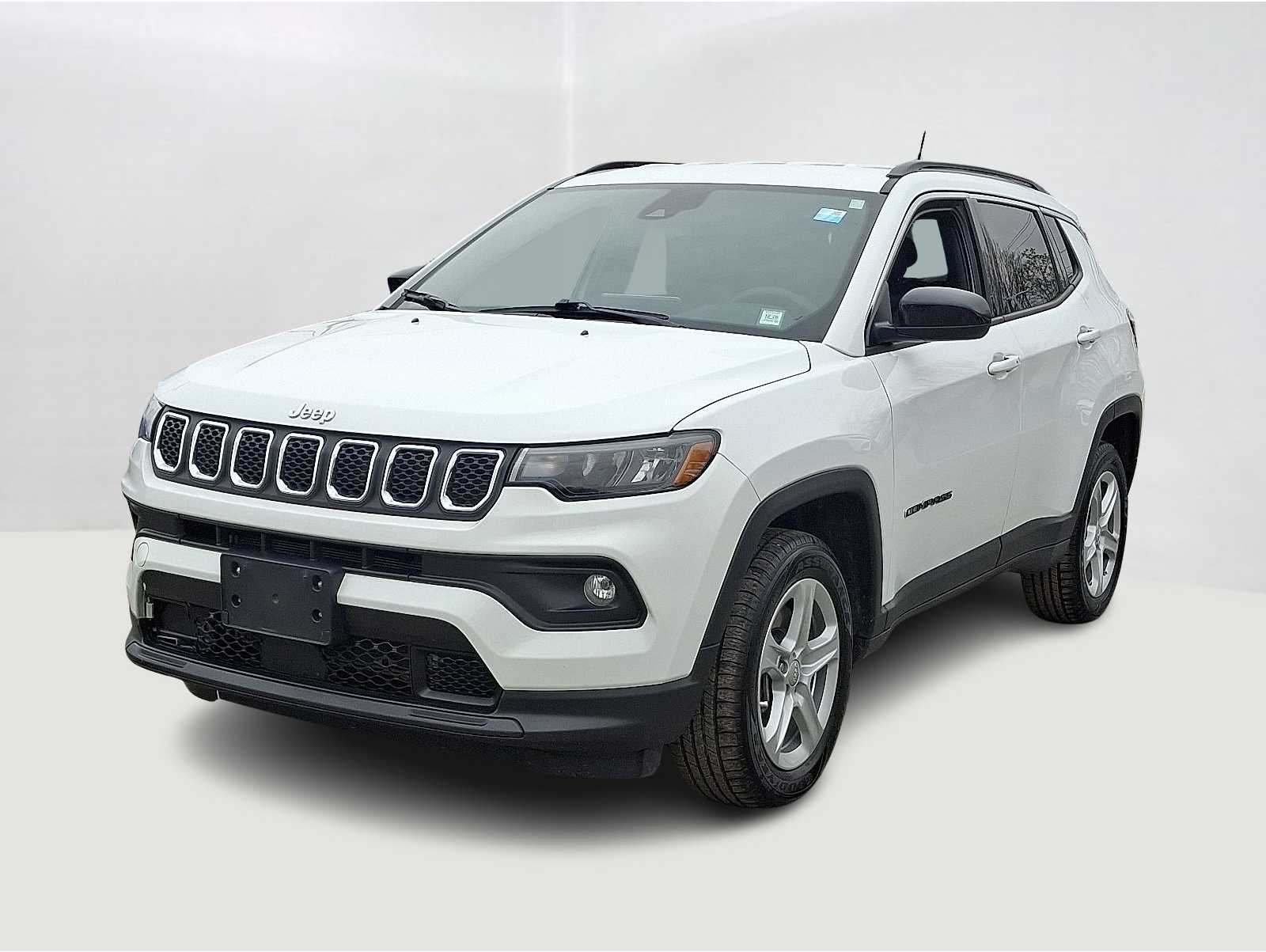 2023 Jeep Compass Latitude's photo