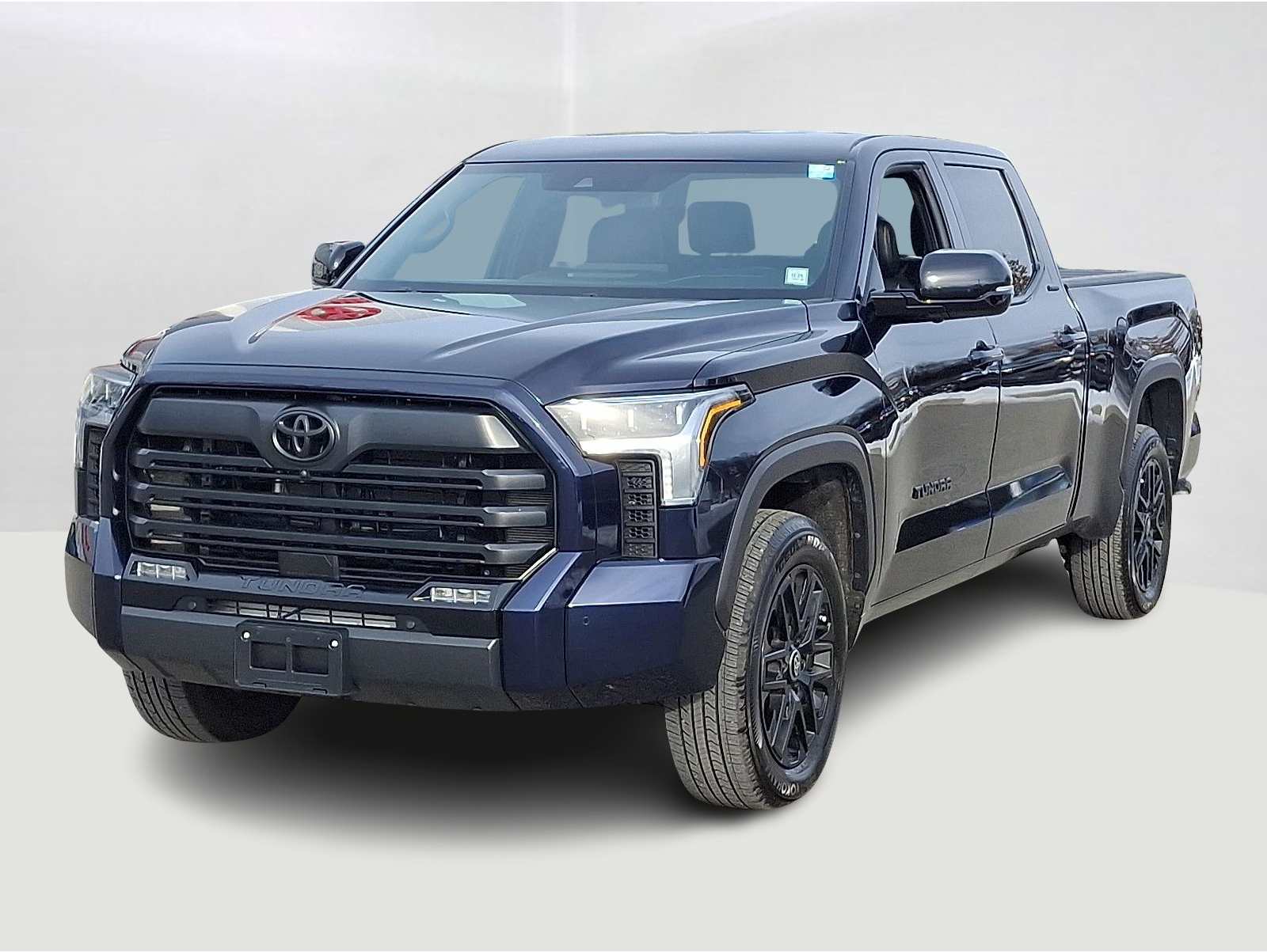 2025 Toyota Tundra Limited's photo