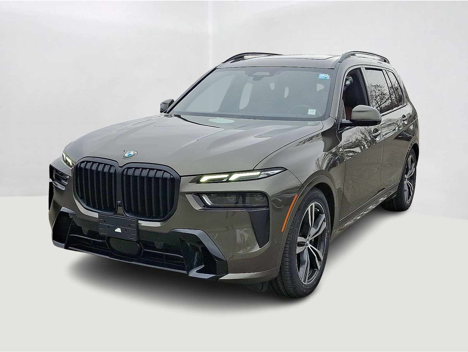 2023 BMW X7 40i's photo